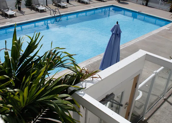 Seabonay Oceanfront